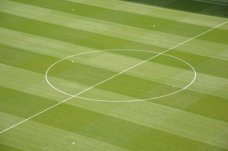 Exploring the History of Cricket Broadcasting